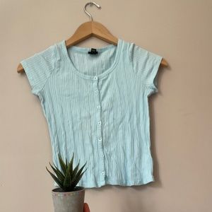 Cute used girls blue button up tee-shirt!